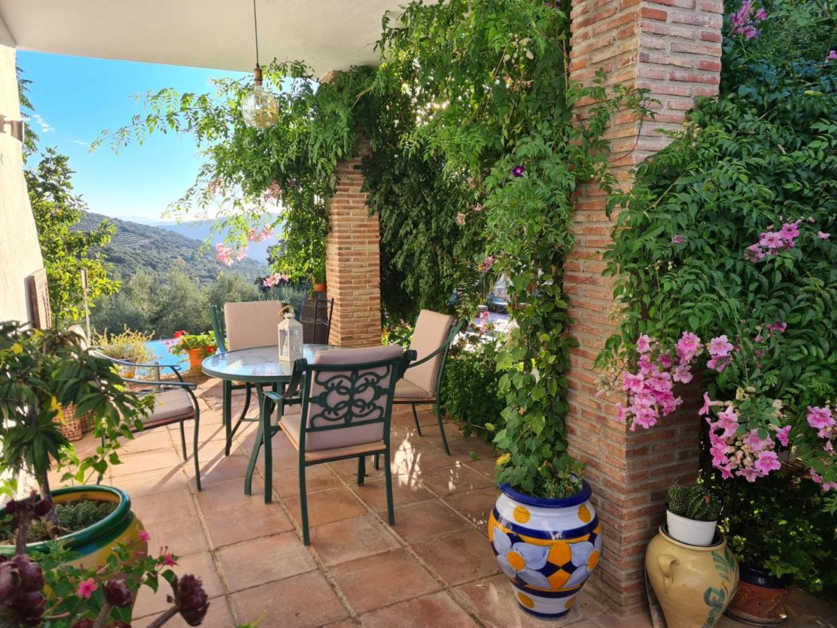 Bed & Breakfast Cortijo La Haza Iznajar