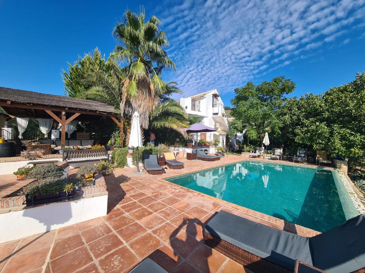 Bed & Breakfast Cortijo La Haza Iznajar