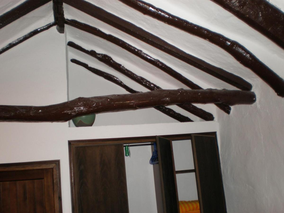 Cortijo La Haza Bed & Breakfast Iznajar